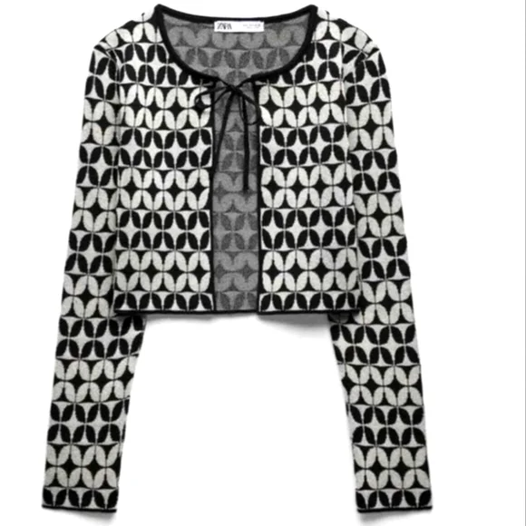 Zara Geometric Pattern Jacquard Knit Crop Top Sweater Set Size Large - Picture 3 of 5